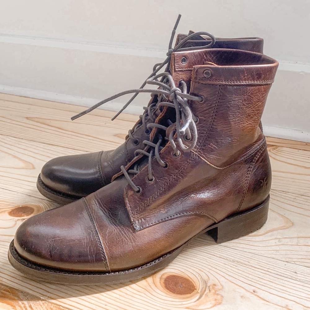 Frye dark brown leather lace up boots size 9